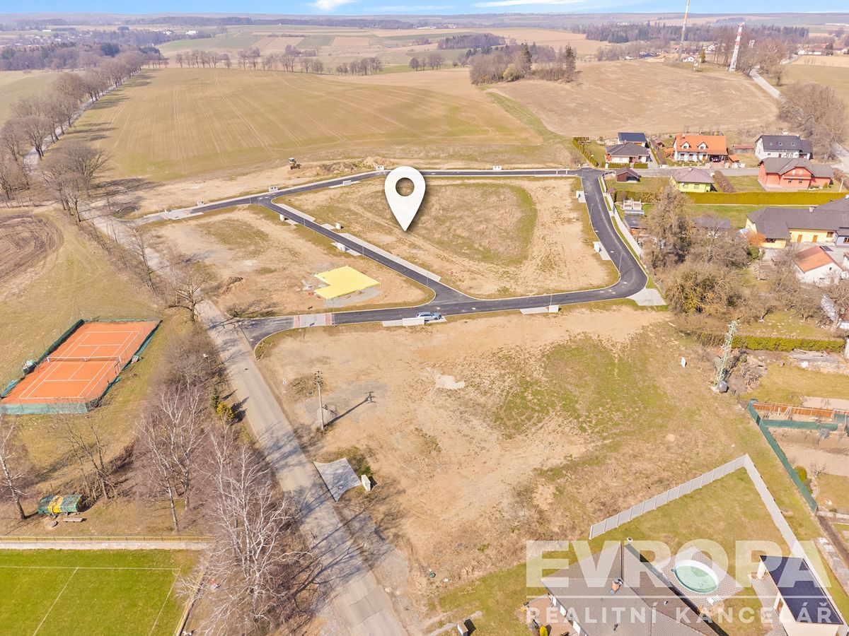 Prodej stavebního pozemku 1078 m² – fotografie 3
