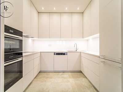 Pronájem bytu 3+kk 104 m² (Jednopodlažní)