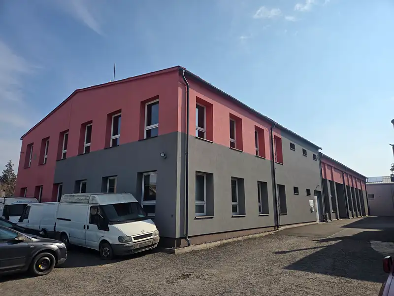Pronájem výrobní haly, prostoru 1000 m², Valašské Meziříčí – náhled fotky 1
