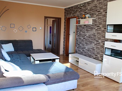 Pronájem bytu 2+1 58 m² (Jednopodlažní)