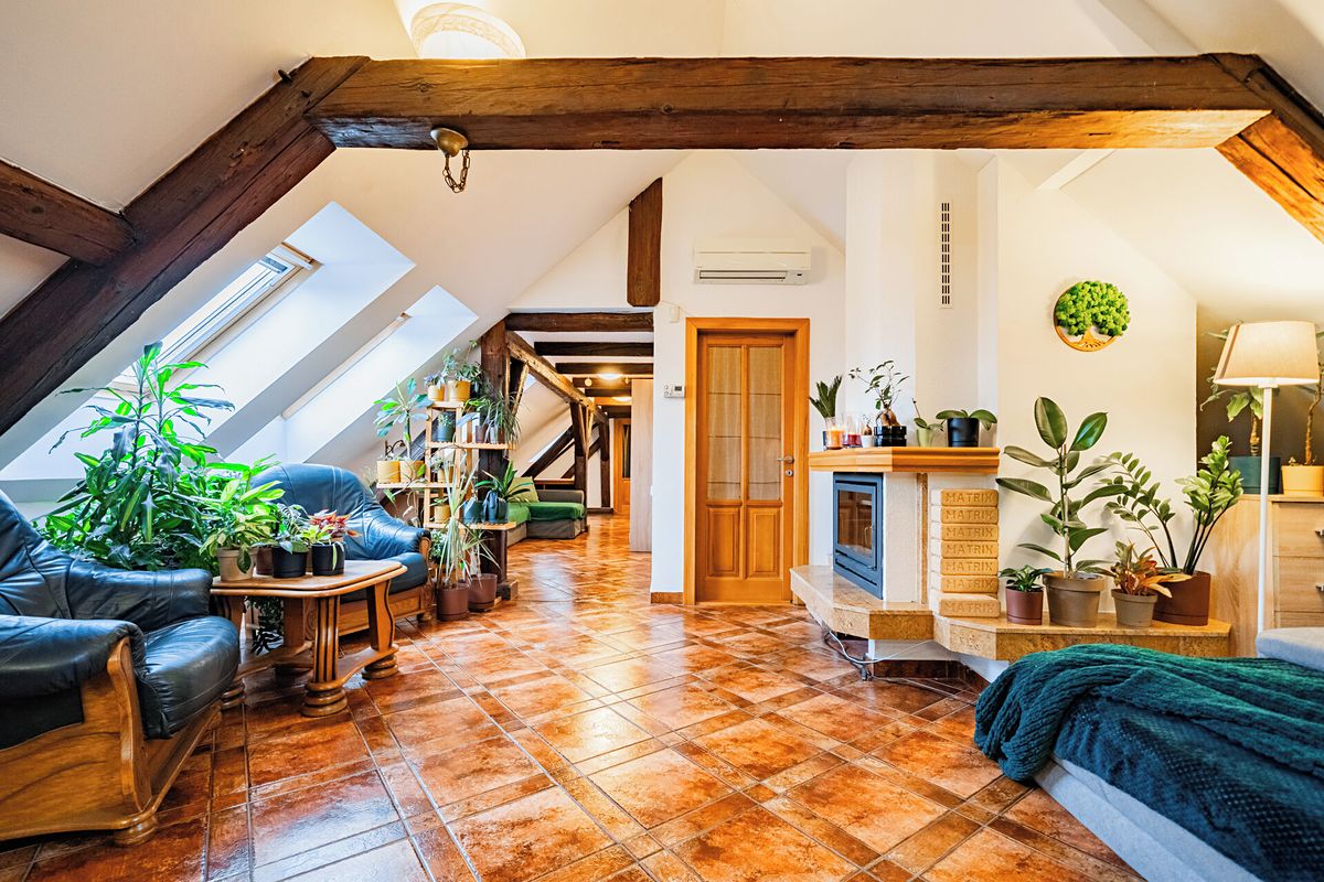 Prodej bytu atypické 295 m² (Mezonet)