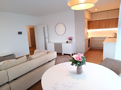 Pronájem bytu 3+kk 83 m²