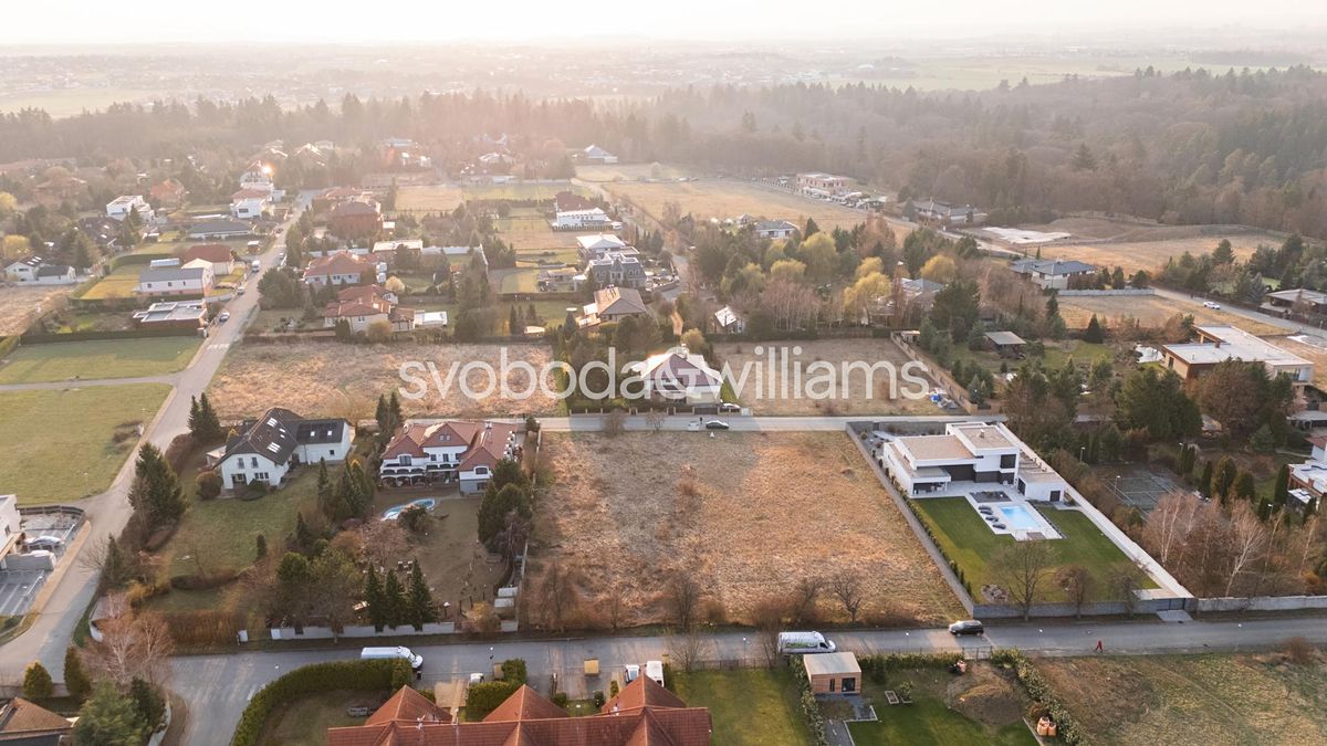 Prodej stavebního pozemku 2108 m² – fotografie 5