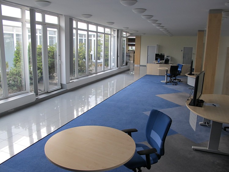 Комерційне приміщення в оренду, 459 м² (3 з 11)