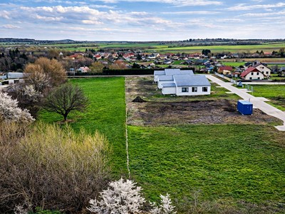 Prodej  stavebního pozemku 1 002 m²