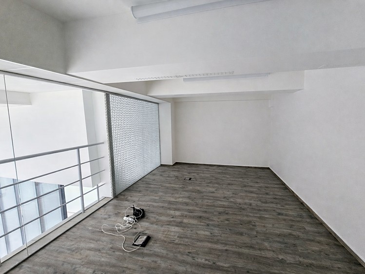 Pronájem komerčního prostoru, 215 m² (3 z 5)