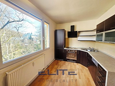 Pronájem bytu 4+1 85 m² (Jednopodlažní)