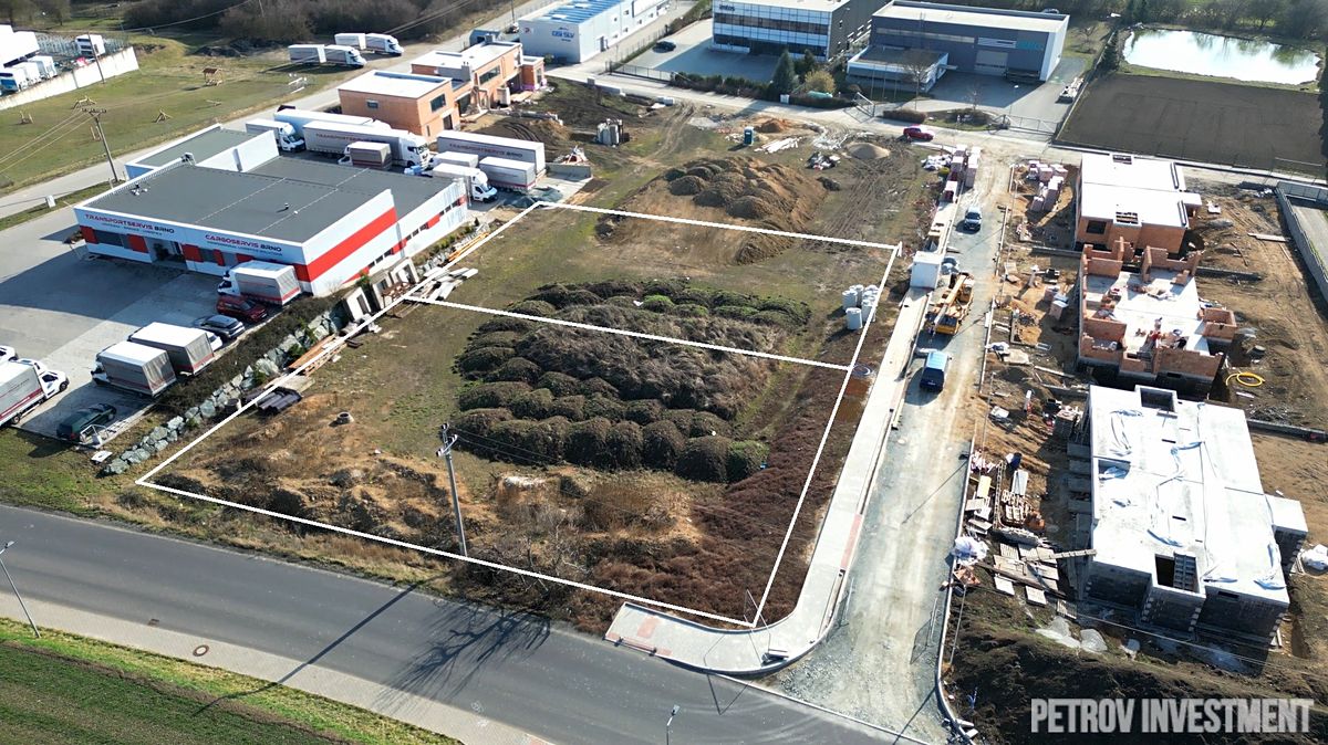 Prodej stavebního pozemku 1108 m², Moravany – fotka 1 z 3