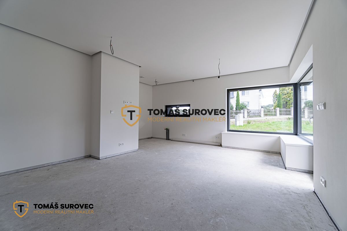 Prodej rodinného domu 110 m², pozemek 768 m² – fotografie 4