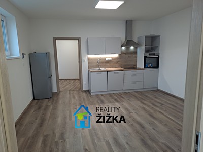 Pronájem bytu 2+kk 43 m²