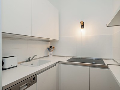 Pronájem bytu 2+kk 55 m² (Jednopodlažní) — photo 2