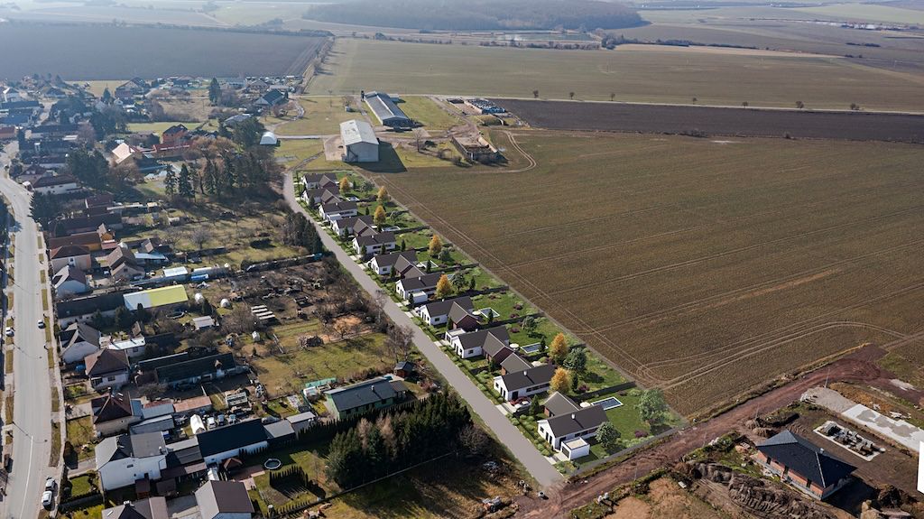 Prodej stavebního pozemku 1000 m²