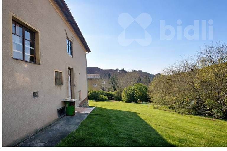 Prodej vily 250 m², pozemek 600 m² – fotografie 3