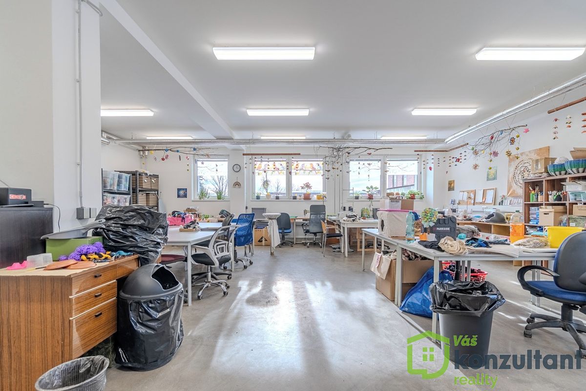 Pronájem výrobní haly, prostoru 160 m² – fotografie 5