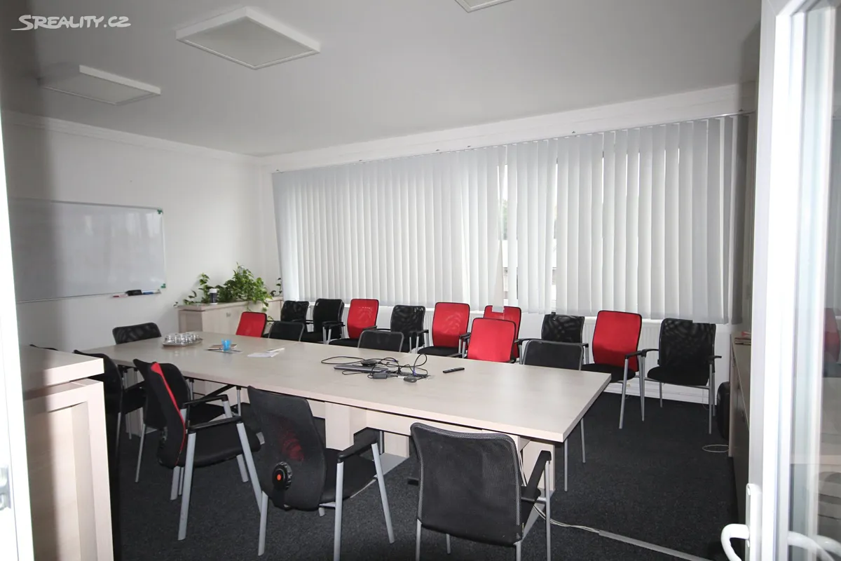 Pronájem obchodního prostoru 152 m² - Widok 3