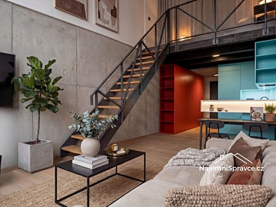 Pronájem bytu 2+kk 67 m² (Loft)