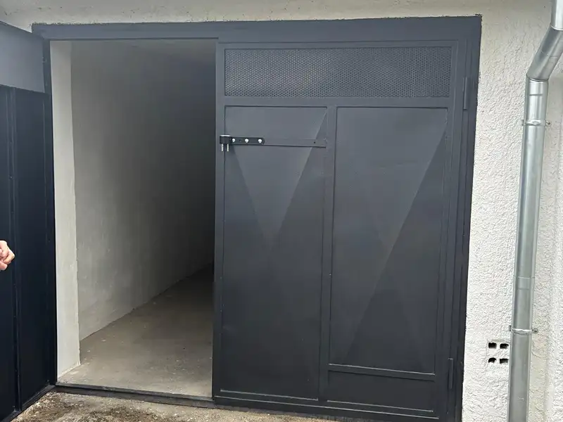 Prodej garáže 20 m², Hodonín – náhled fotky 2