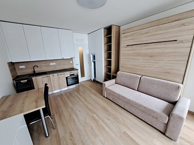 Pronájem bytu 1+kk 27 m²