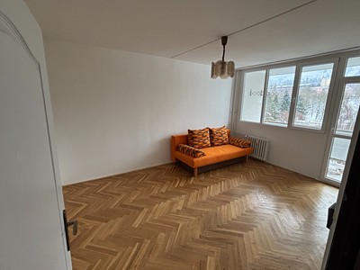 Pronájem bytu 2+1 67 m² (Jednopodlažní)