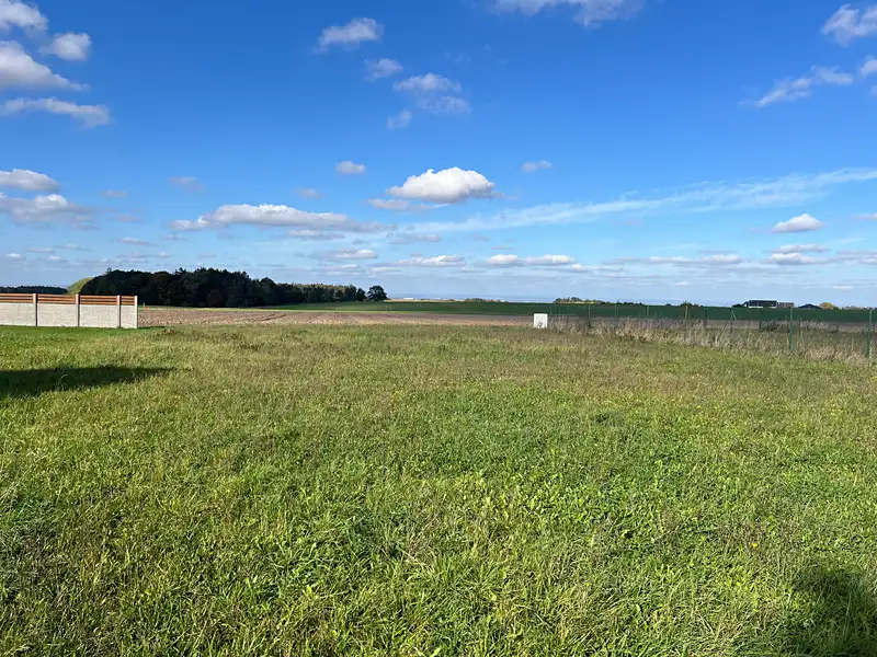 Prodej stavebního pozemku 1434 m², Doubek – náhled fotky 2