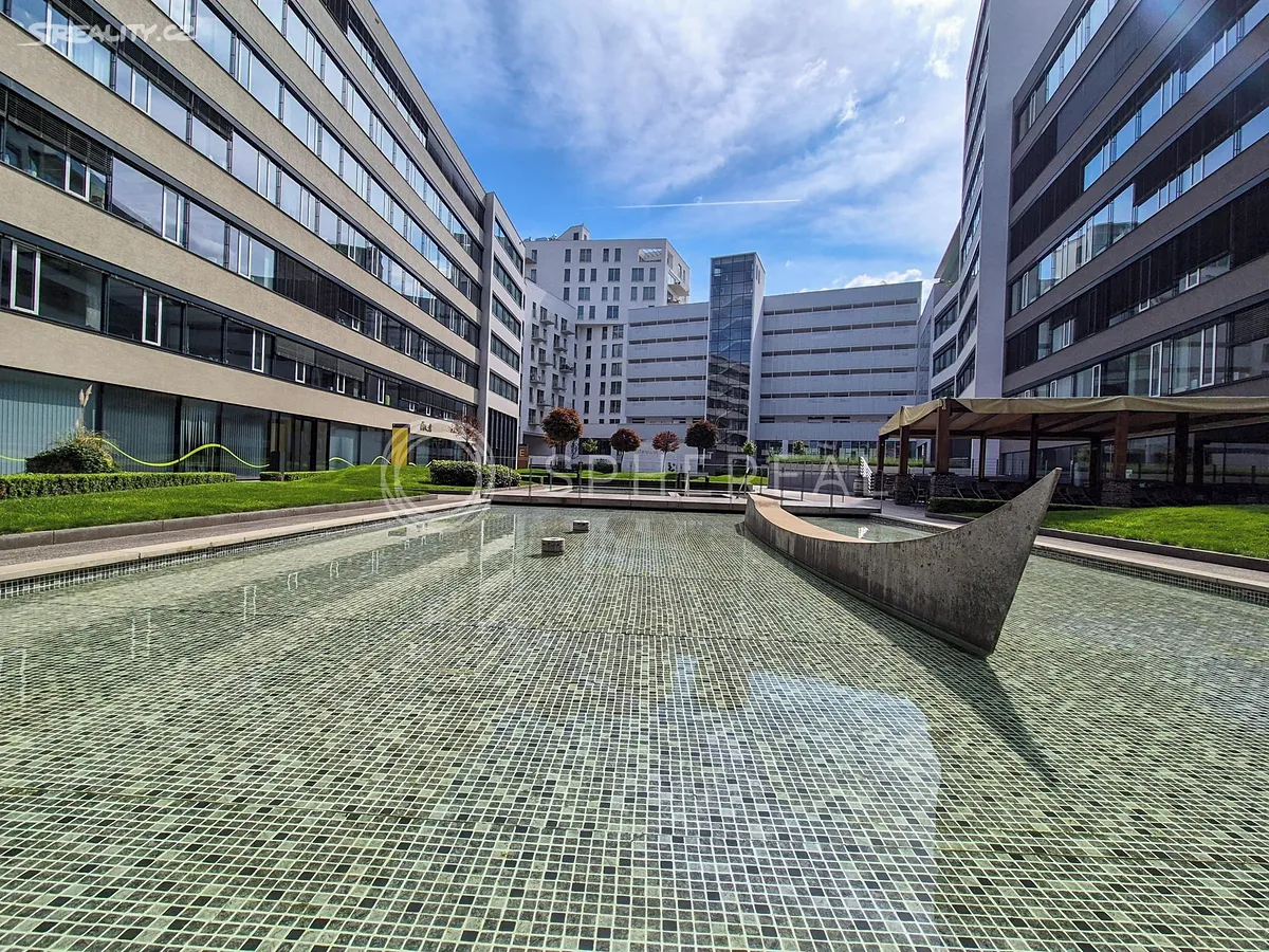 Pronájem kanceláře 200 m² - View 5