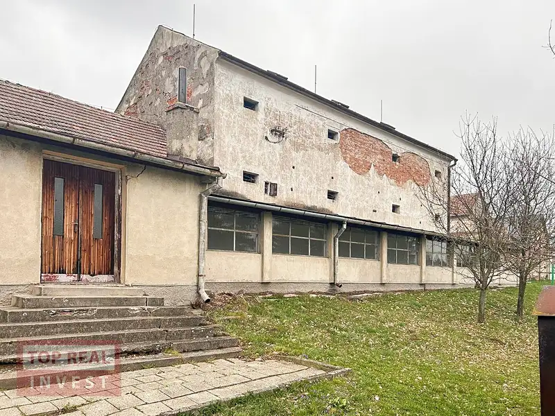 Pronájem skladového prostoru 311 m², Kojetín – náhled fotky 2