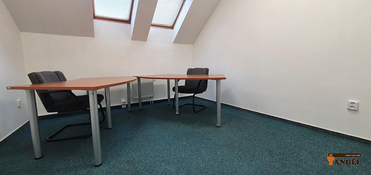 Pronájem kanceláře 12 m² – fotografie 2
