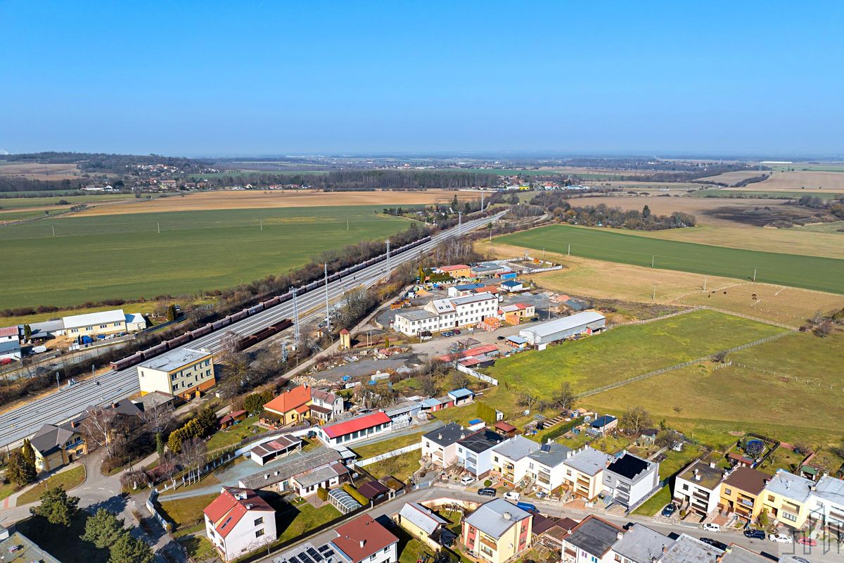 Prodej komerční nemovitosti 12119 m² – fotografie 2