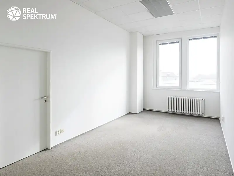 Pronájem kanceláře 18 m², Brno – náhled fotky 1