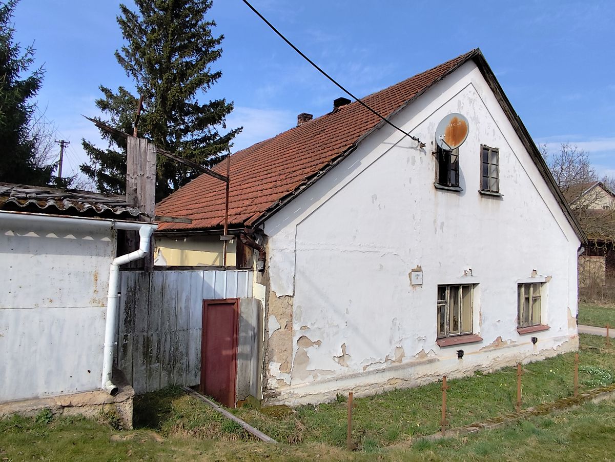 Prodej rodinného domu 98 m², pozemek 870 m² – fotografie 4