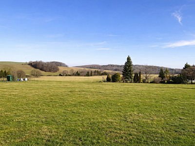 Prodej  stavebního pozemku 2 720 m²