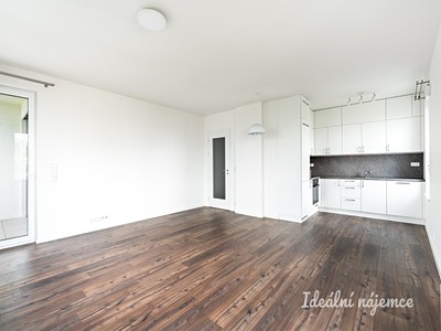 Pronájem bytu 2+kk 66 m²