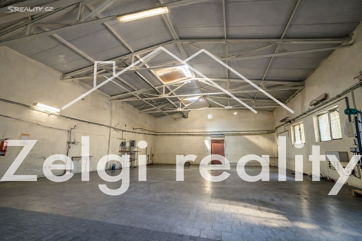 Pronájem skladového prostoru 298 m², Hustopeče – fotka 1 z 3