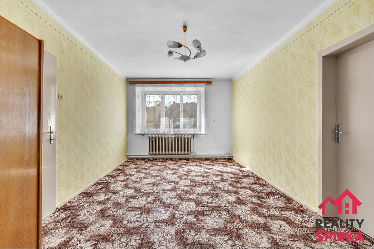 Prodej rodinného domu 234 m², pozemek 3478 m² – fotografie 5