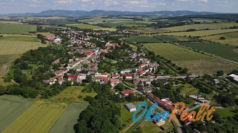 Prodej stavebního pozemku 735 m² – fotografie 3