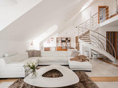 Prodej bytu 4+kk 191 m²