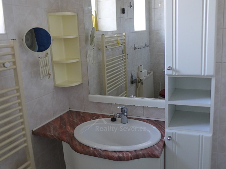 Будинок на продаж, 261 м² (13 з 28)