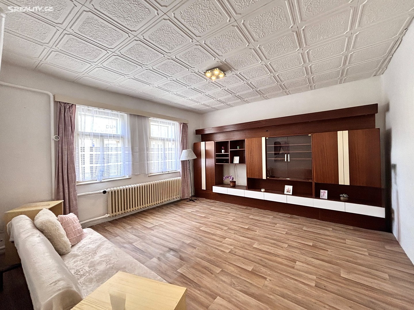 Prodej  rodinného domu 200 m², pozemek 333 m² – pohled 2