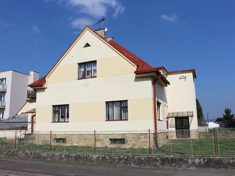 Prodej komerční nemovitosti 25 m², Jičín – náhled fotky 1