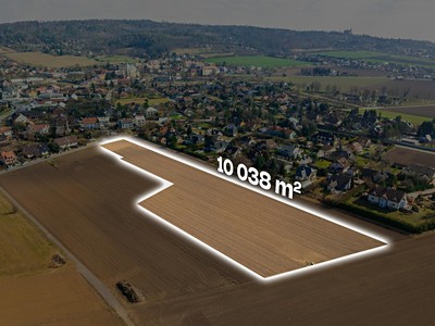 Prodej  stavebního pozemku 10 038 m²