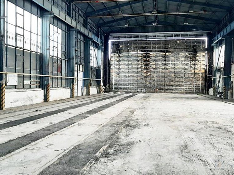 Pronájem komerčního prostoru, 860 m² (2 z 7)