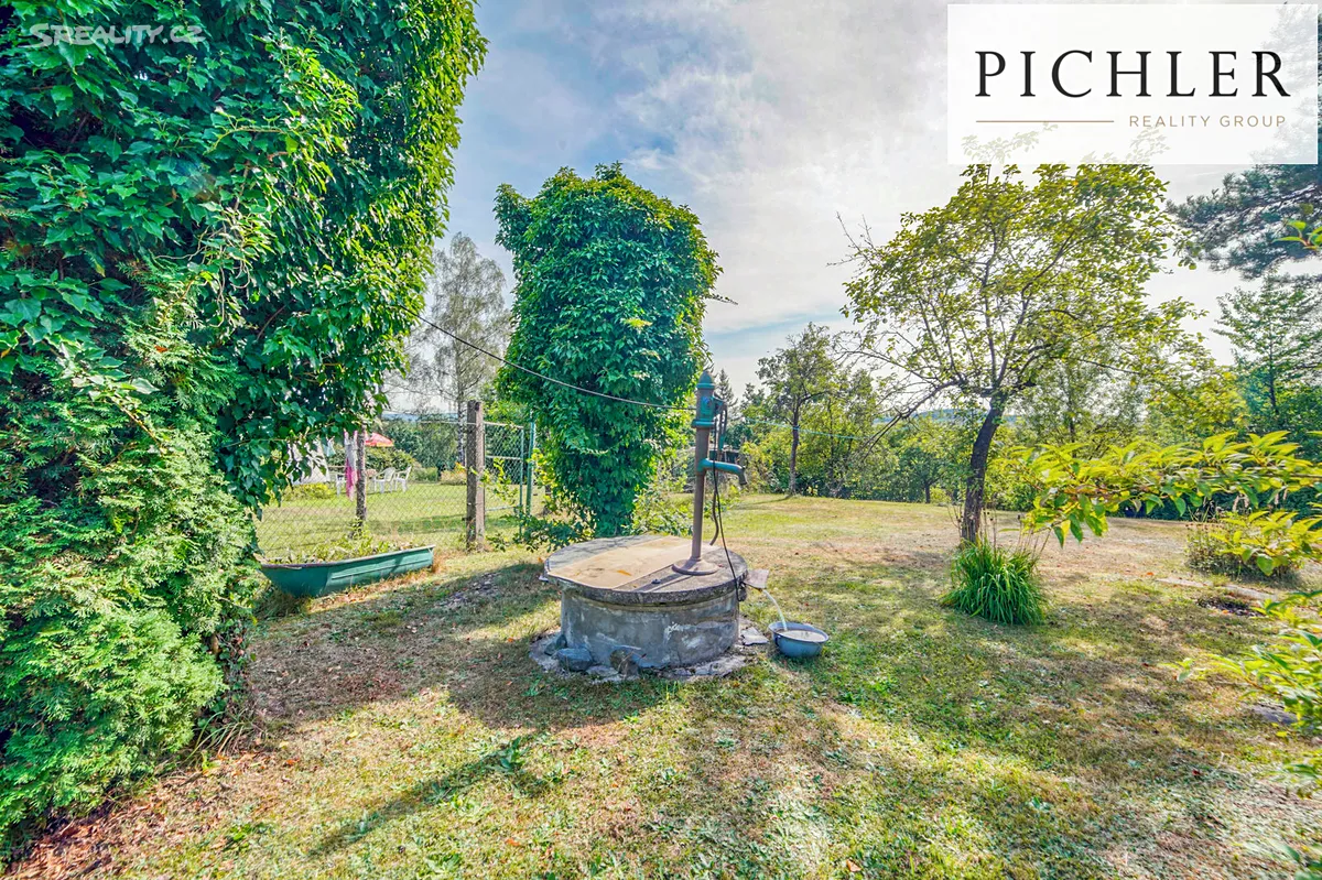 Prodej stavebního pozemku 1579 m² – pohled 5