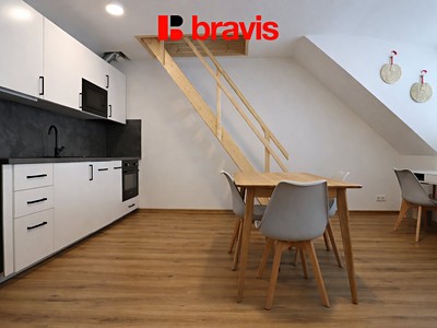 Pronájem bytu 3+kk 74 m²