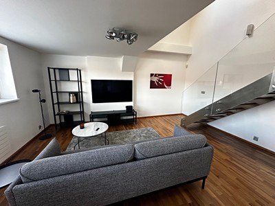 Pronájem bytu 2+kk 103 m² (Podkrovní)