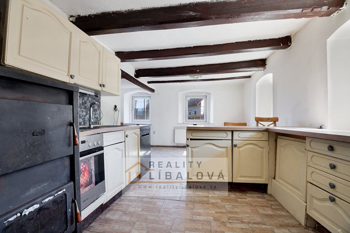 Prodej rodinného domu 130 m², pozemek 612 m² – fotografie 3