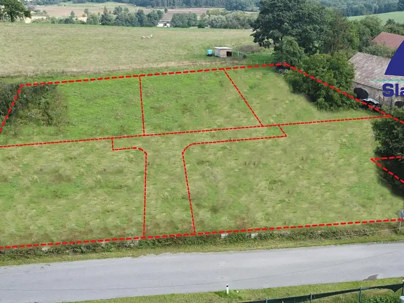 Prodej stavebního pozemku 5184 m², Pečice – náhled fotky 1