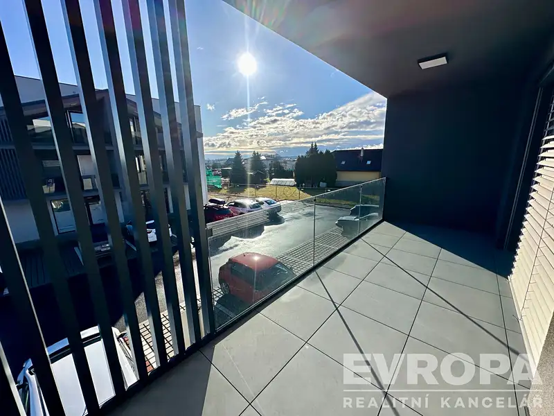Prodej bytu 3+kk 85 m², Vysoký Újezd – náhled fotky 3