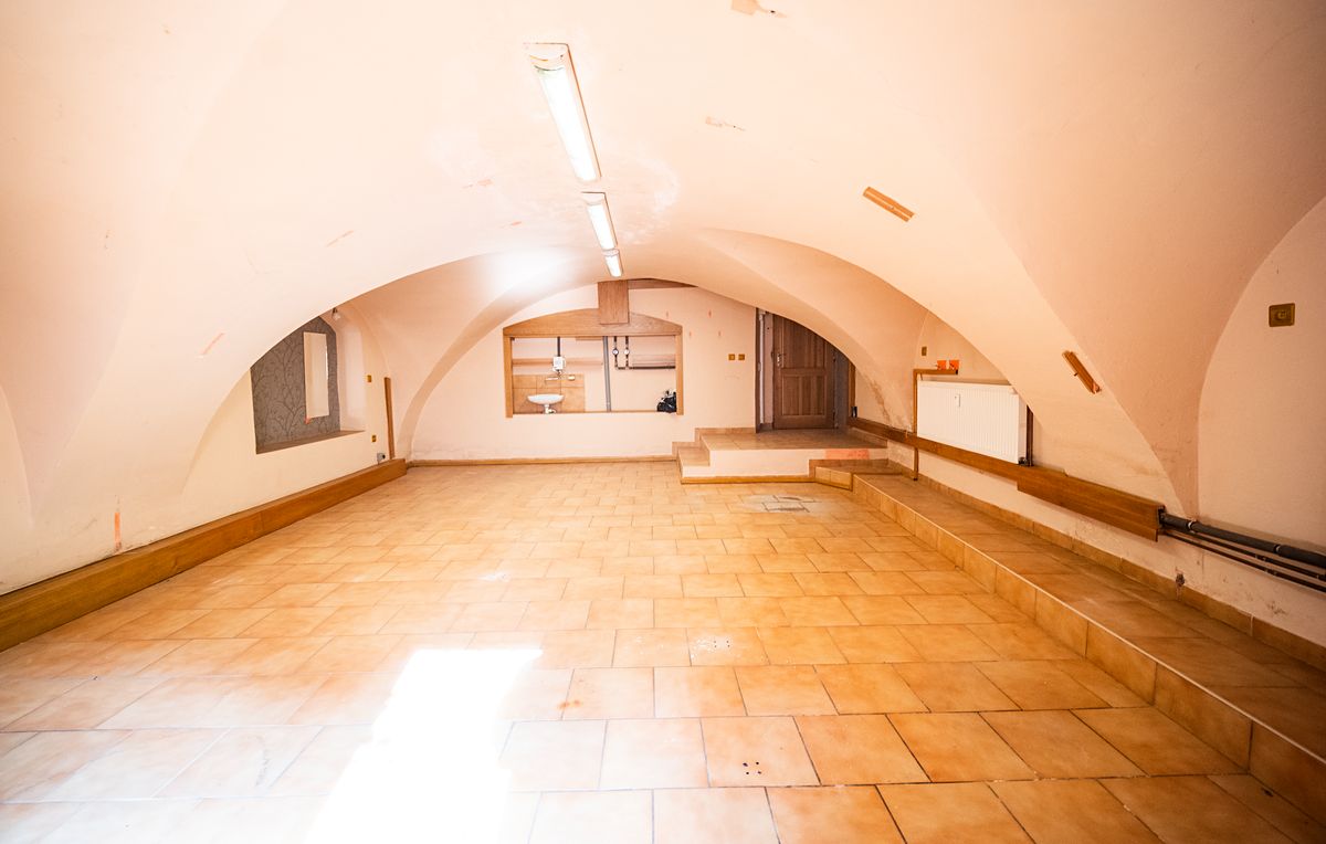 Pronájem obchodního prostoru 59 m² – fotografie 3