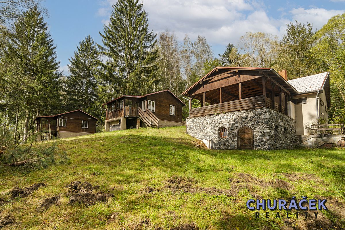 Prodej chaty 200 m², pozemek 16000 m²