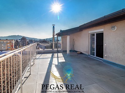 Pronájem bytu 4+kk 119 m²